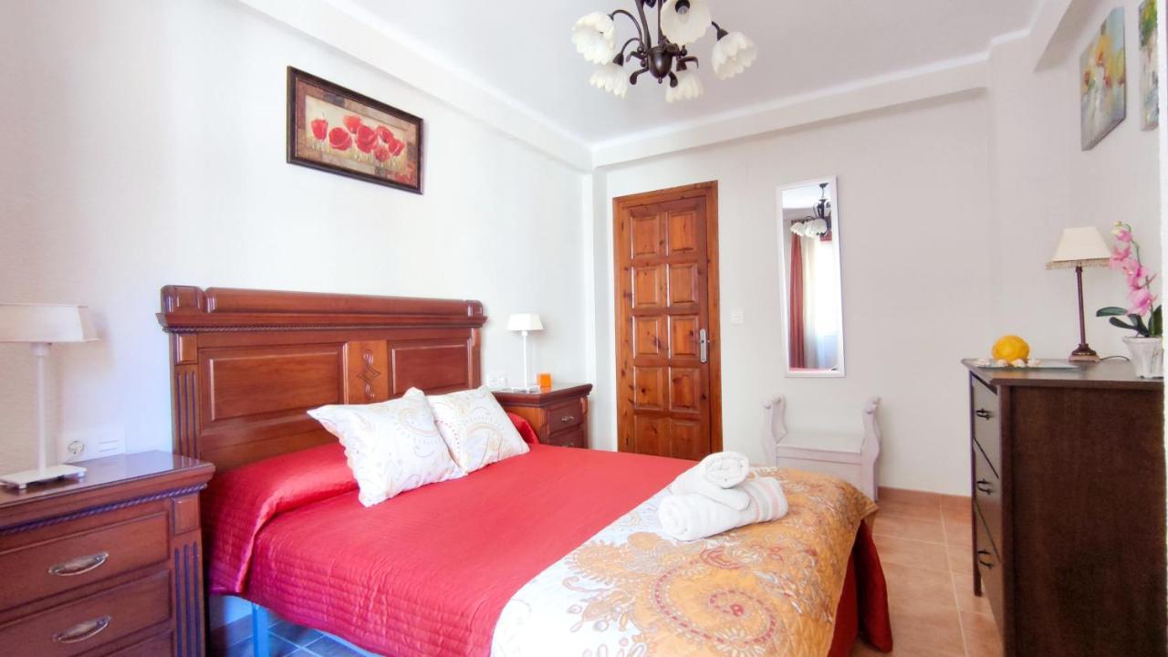 Center Of The Sea, Three Rooms - Alojamientos La Torre Torre Del Mar Exterior photo